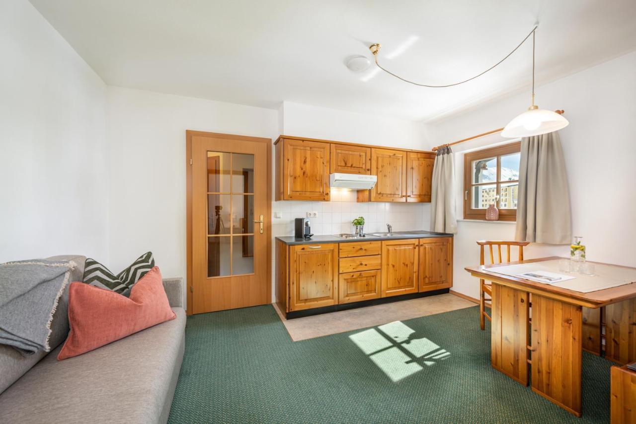Hotel Zirbenhof Obertauern Buitenkant foto