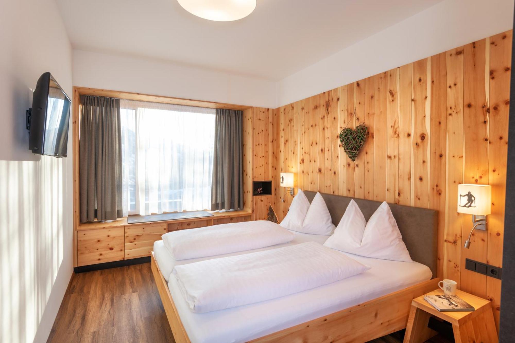 Hotel Zirbenhof Obertauern Buitenkant foto