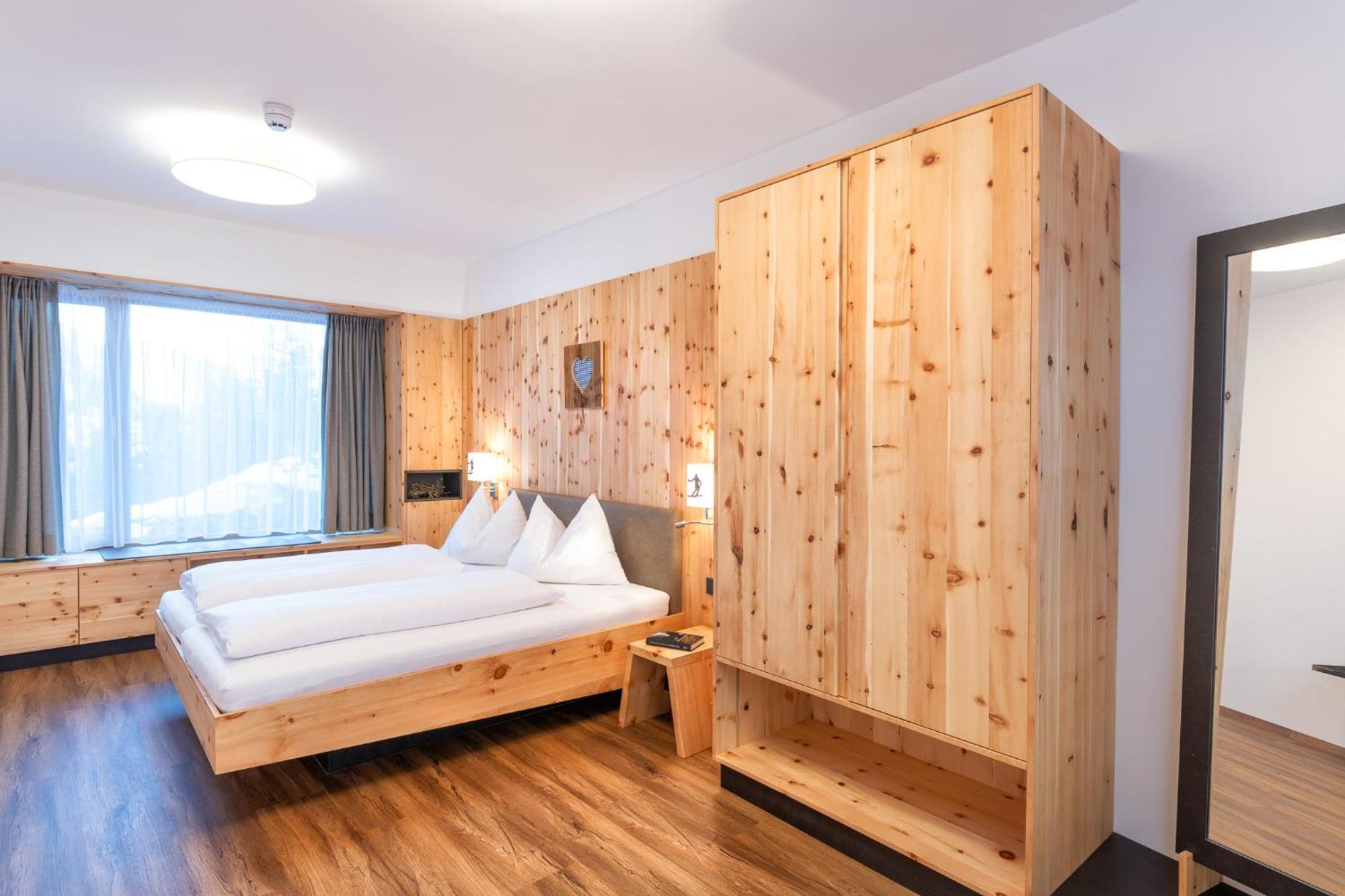 Hotel Zirbenhof Obertauern Buitenkant foto