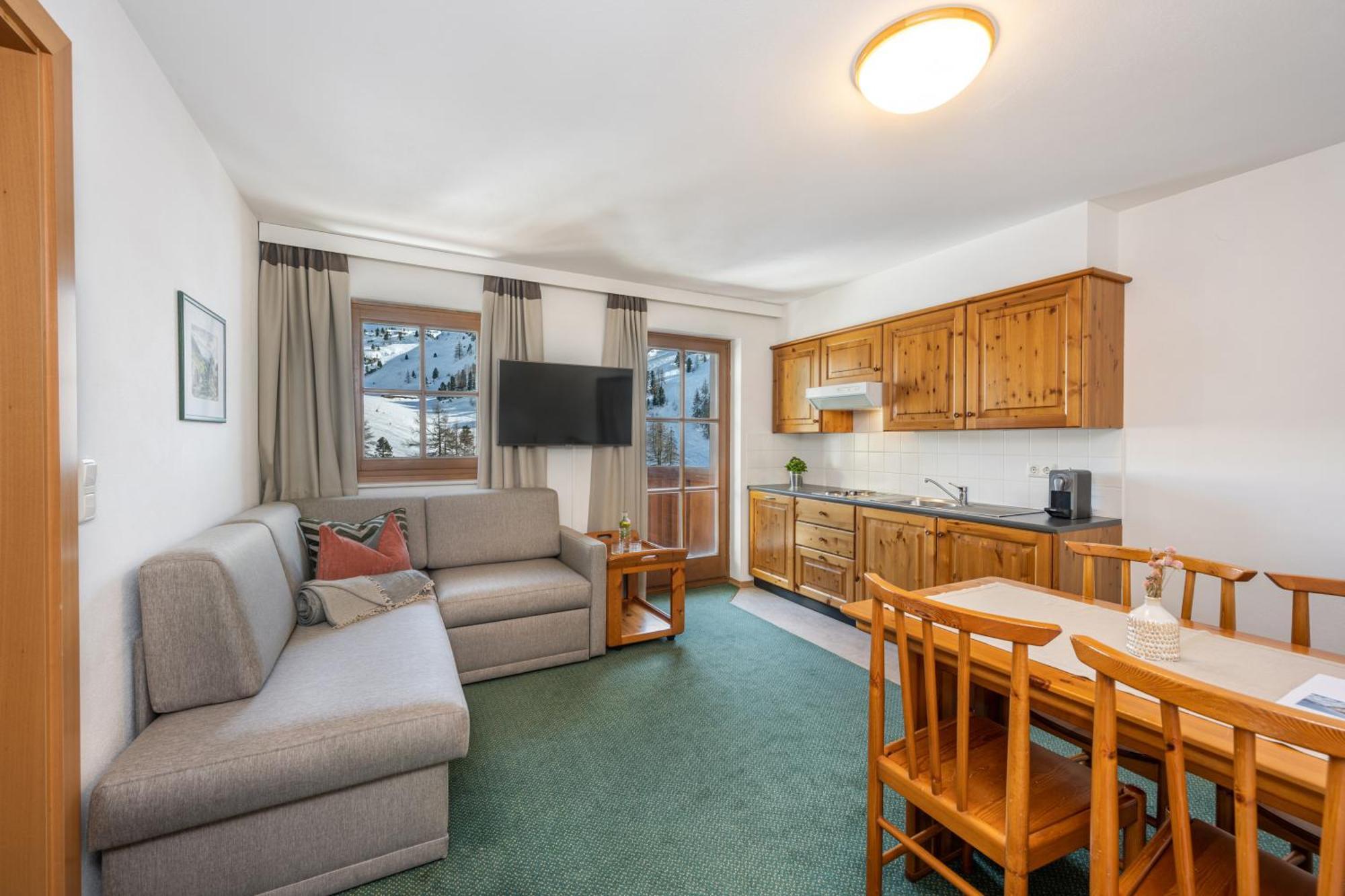 Hotel Zirbenhof Obertauern Buitenkant foto